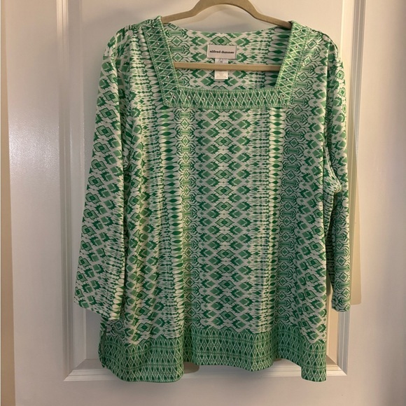 Alfred Dunner Tops - Woman’s Alfred Dunner Green Patterned Square-Neck Women's Top sz XL